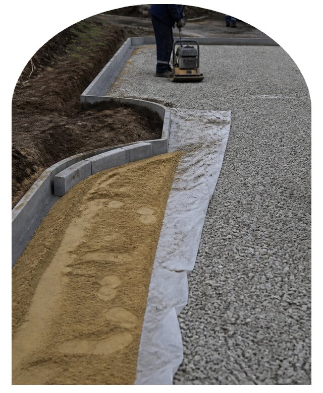 Устройство площадки под автомобиль на участке в Бугульме